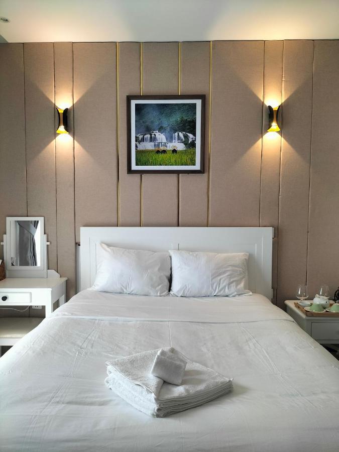 Bistro Hotel Grand World Фукуок Екстер'єр фото